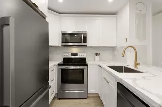 Photo #4: NDP2409124 Listing 