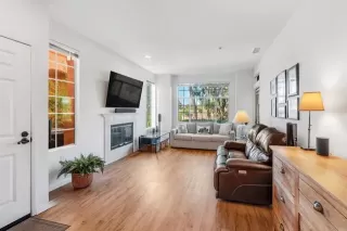 Photo #5: NDP2409190 Listing