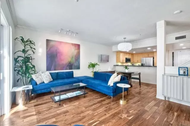 MLS: NDP2409300 Condo For Sale