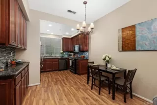 Photo #6: NDP2409334 Listing