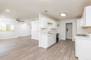 Photo #4: NDP2409338 Listing