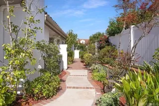 Photo #2: NDP2409353 Listing