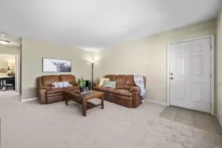 Photo #6: NDP2409457 Listing