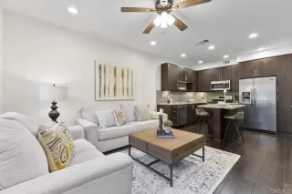 Photo #6: NDP2409507 Listing