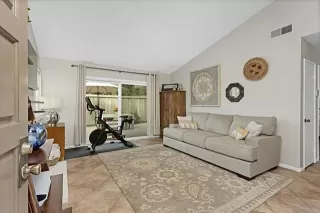 Photo #2: NDP2409514 Listing