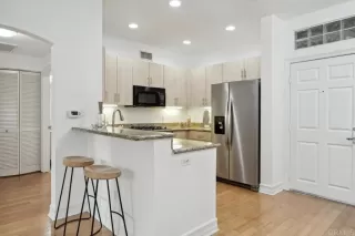 Photo #6: NDP2409538 Listing 