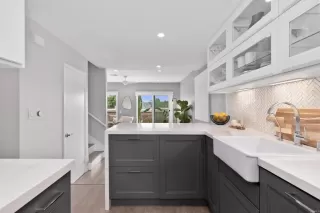 Photo #4: NDP2409595 Listing