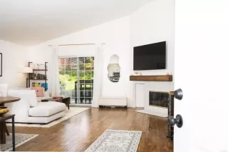 Photo #4: NDP2409635 Listing