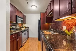 Photo #6: NDP2409703 Listing