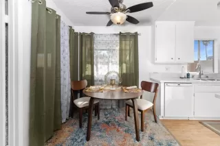 Photo #2: NDP2409772 Listing