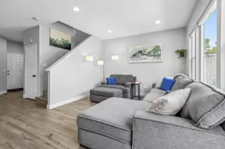 Photo #6: NDP2409792 Listing