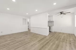 Photo #5: NDP2409802 Listing 