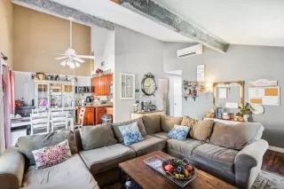 Photo #3: NDP2409885 Listing