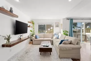 Photo #4: NDP2409891 Listing