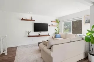 Photo #6: NDP2409891 Listing