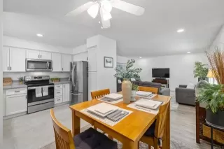 Photo #6: NDP2409905 Listing 