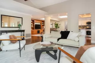 Photo #5: NDP2410026 Listing