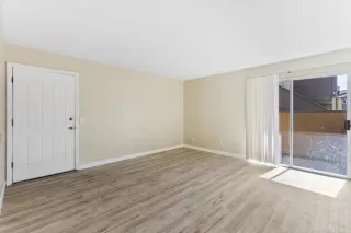 Photo #3: NDP2410114 Listing 