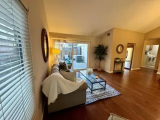 Photo #5: NDP2410128 Listing