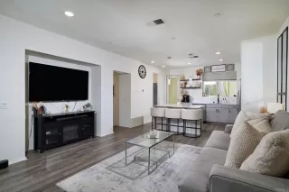 Photo #4: NDP2410135 Listing