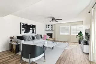 Photo #5: NDP2410136 Listing