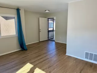 Photo #3: NDP2410145 Listing