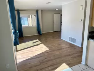 Photo #5: NDP2410145 Listing