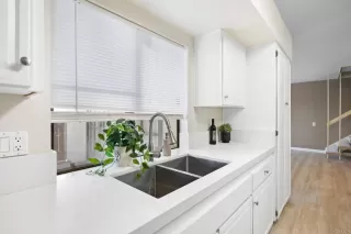 Photo #6: NDP2410318 Listing