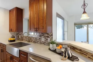 Photo #4: NDP2410356 Listing 