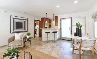 Photo #6: NDP2410356 Listing 