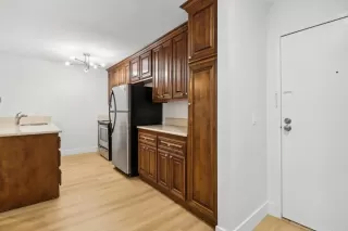 Photo #5: NDP2410442 Listing 