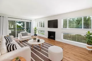 Photo #6: NDP2410458 Listing