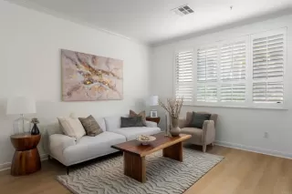 Photo #2: NDP2410480 Listing