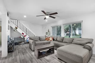 Photo #3: NDP2410484 Listing 