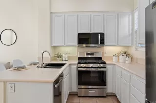 Photo #2: NDP2410656 Listing