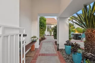 Photo #2: NDP2410737 Listing