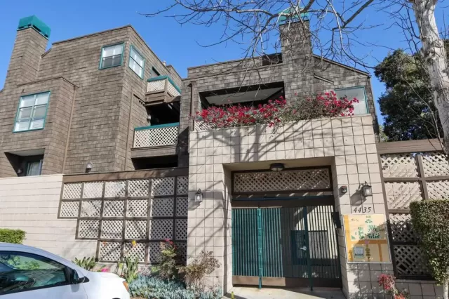 MLS: NDP2500234 Condo For Sale