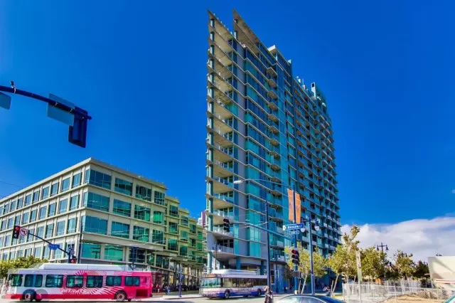 MLS: NDP2500238 Condo For Sale