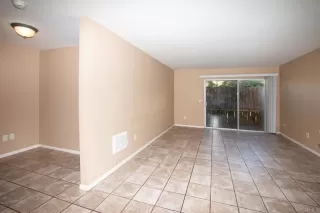 Photo #6: NDP2500250 Listing 