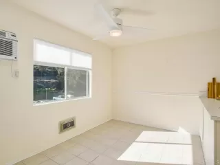 Photo #5: NDP2500443 Listing