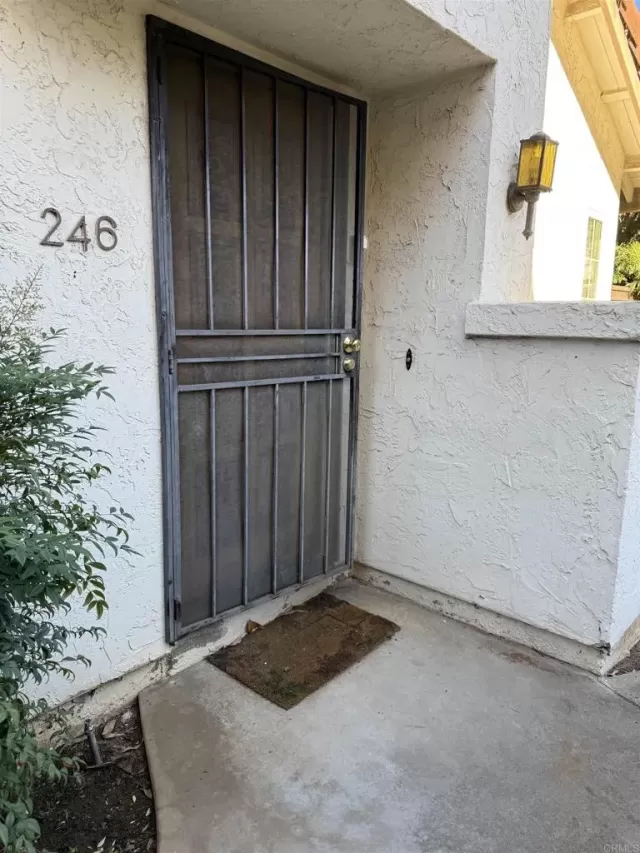 MLS: NDP2500514 Condo For Sale