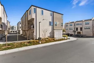 Photo #3: NDP2500695 Listing