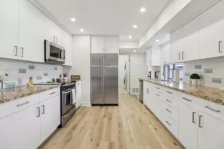 Photo #5: NDP2500997 Listing