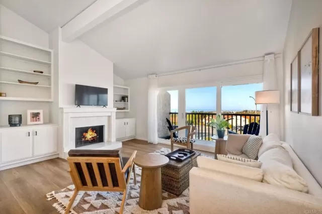 MLS: NDP2501017 Condo For Sale