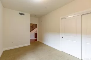 Photo #5: NDP2501099 Listing