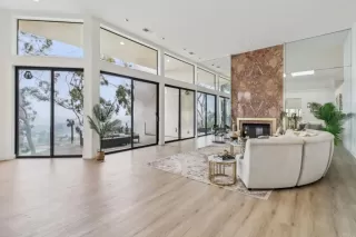 Photo #1: NDP2501413 Listing 