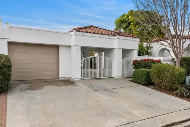 MLS: NDP2501509 Condo For Sale