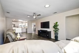 Photo #4: NDP2501836 Listing