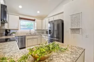 Photo #2: NDP2501919 Listing