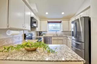 Photo #4: NDP2501919 Listing